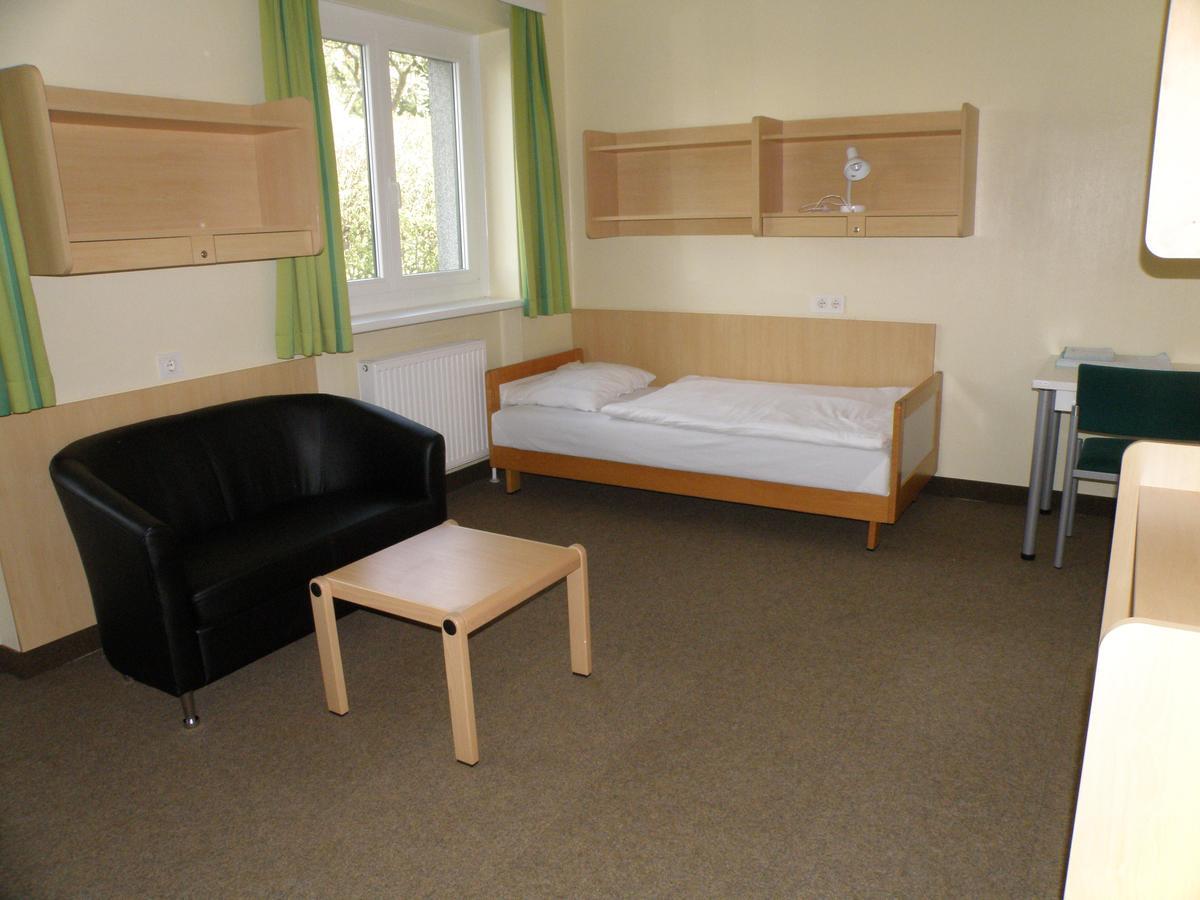 Hotel Sommerhaus Am Internats-Campus Бад Леонфелден Екстериор снимка